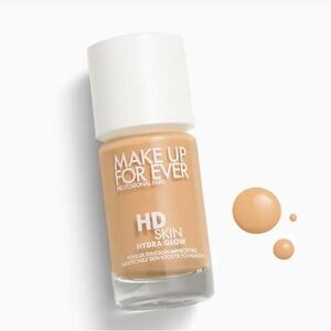 MAKE UP FOR EVER HD Skin Hydra Glow Foundation with Hyaluronic Acid